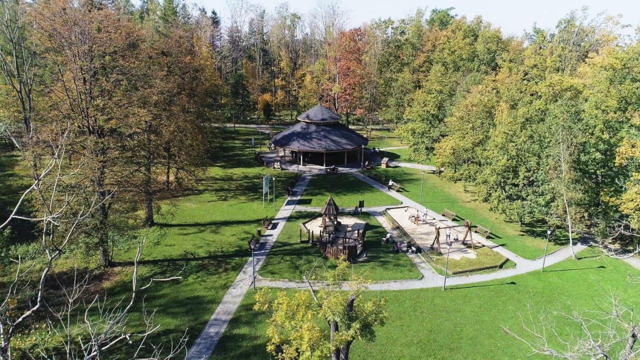 Villa Barbara Jaworze Bagian luar foto